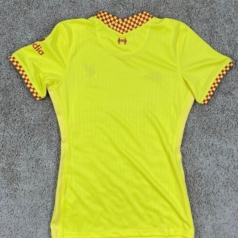 NEW Sz XS Women Nike Liverpool FC 2020-21 Stadium Third Jersey Yellow DB6227-704 - Picture 4 of 4